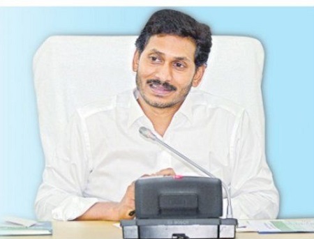 మంచి విద్య.. మెరుగైన ఉద్యోగం