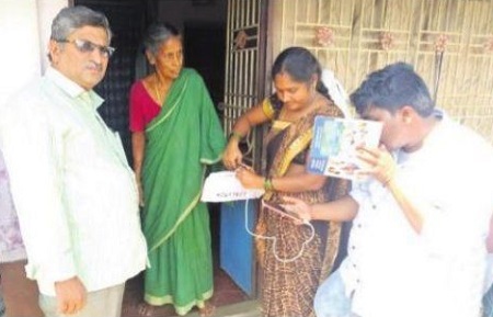 గడప వద్దకే సంక్షేమం!
