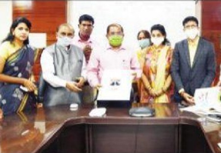 సైకాలజిస్టుల సేవలు ప్రశంసనీయం