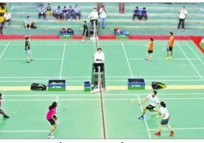 సీనియర్ ర్యాకింగ్ బ్యాడ్మింటన్ టోర్నీ ప్రారంభం