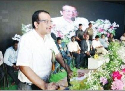 యువత లక్ష్యాలను సాధించాలి