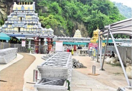 దేవి నవరాత్రులకు ఏర్పాట్లు