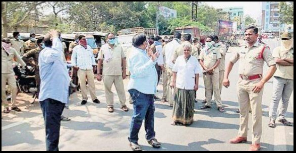 పోలీసుకు తోడుగా... ఆర్టీసీ వాలంటీర్లు
