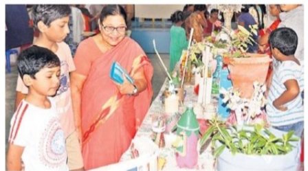 ఆకట్టుకున్న పర్యావరణ ప్రదర్శన