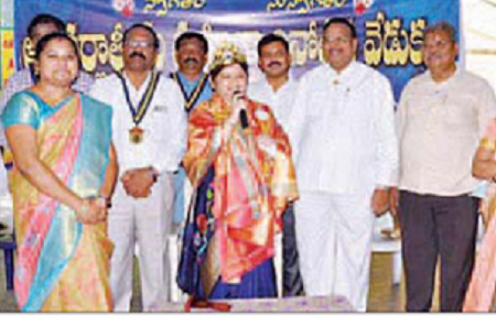 స్త్రీ శక్తి అమోఘం.. ఆమే సృష్టికి మూలం