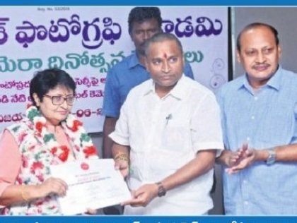 చరిత్రకు ప్రతిబింబాలు ఫొటోలు