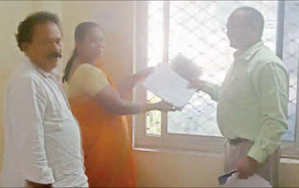పంచాయతీ ఎన్నికలకు పోలింగ్ కేంద్రాలు సిద్ధం