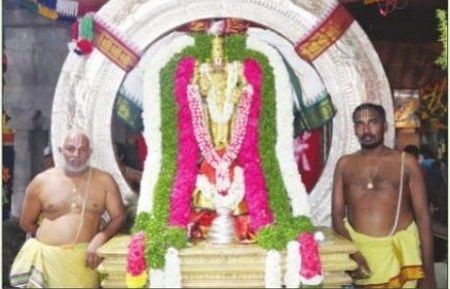 అంగరంగ వైభవంగా లక్ష్మీనృసింహుని కళ్యాణం