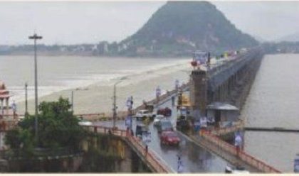 ప్రకాశం బ్యారేజీకి మళ్లీ వరద...