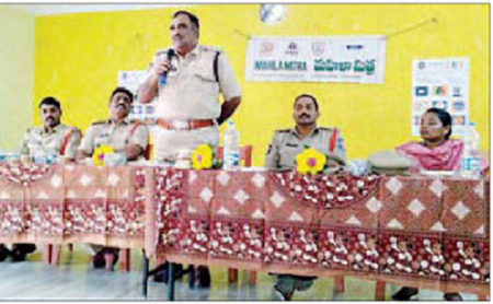 దిశ చట్టంపై మహిళలు అవగాహన పెంచుకోవాలి