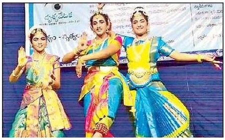 కథా పరిమళాలు... నాట్యవిన్యాసాలు