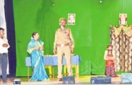 హాస్యపు విందు.. నవ్వుల పసందు