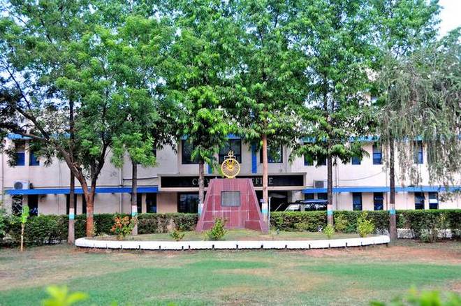35 మంది ఎస్సైలు బదిలీ
