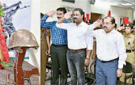 దేశరక్షణలో వీరజవాన్ల సేవలు మరువలేనివి