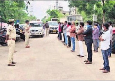 తీరు మారకుంటే నగర బహిష్కరణ
