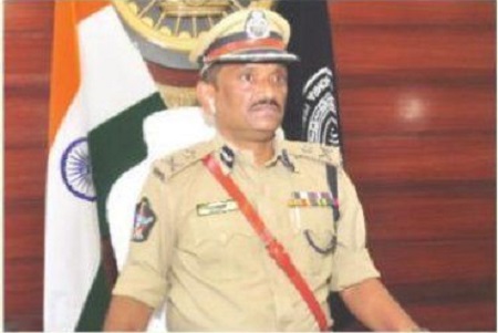 ప్రతిభకు పురస్కారం...