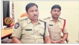 డయల్ 100 వినియోగించుకోండి