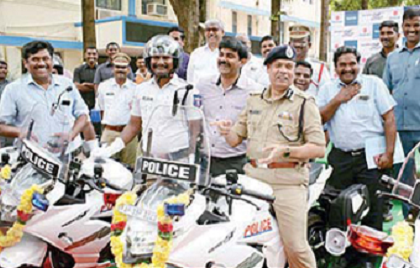 ట్రాఫిక్ విభాగానికి మరో ఐదు అధునాతన మోటారు సైకిళ్లు