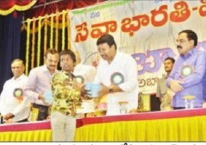 విజ్ఞానం, వికాసంతోనే వికాసం