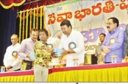 విజ్ఞానం, వికాసంతోనే వికాసం