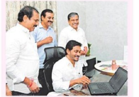 పత్రికా రంగానికి బూదరాజు సేవలు చిరస్మరణీయం