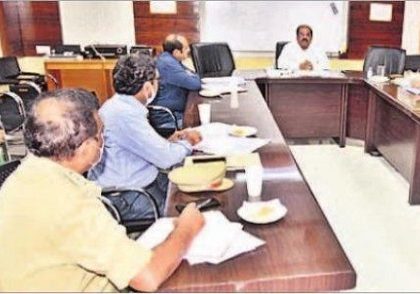 జిల్లాలో 16 లక్షల మొక్కలు నాటడమే లక్ష్యం