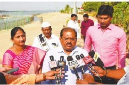 గాల్లో.. తేలినట్టుందే