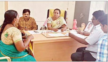 గ్రామాల్లో వాలంటీర్ల నియామకానికి ఇంటర్వ్యూలు