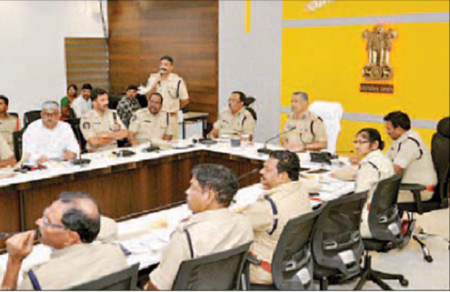 ఇటు పరీక్షలు, అటు దసరా ఉత్సవాలు