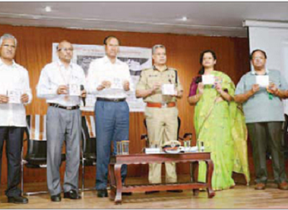 మహిళలు ధైర్యంగా ఉండాలి