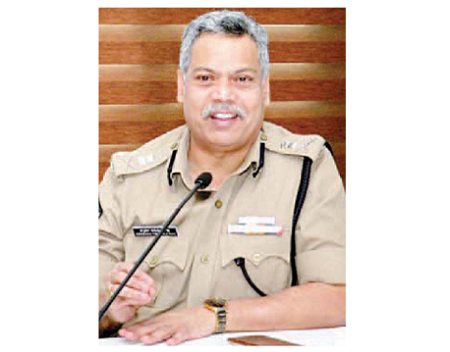 కొత్త ఏడాది వేడుకలు ప్రశాంతంగా జరుపుకోండి