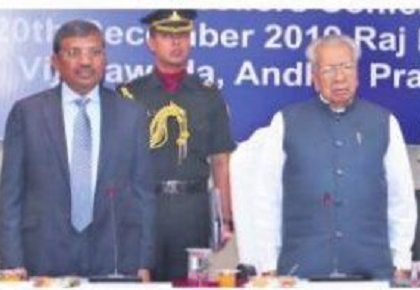 సమాజగతిని మార్చగలిగేది విద్యారంగమే