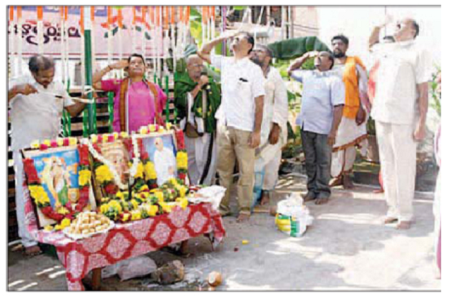 ఆలయాల్లో స్వాతంత్య్ర దినోత్సవ వేడుకలు
