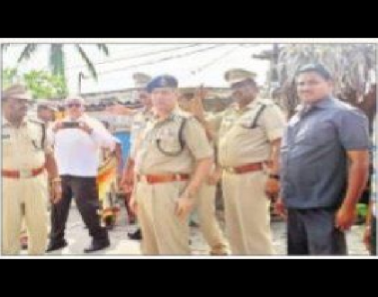 ముంపు ప్రాంతాల్లో విజయవాడ సీపీ