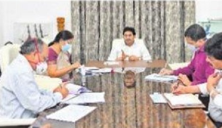 కోవిడ్ కేర్ సెంటర్లలో నాణ్యమైన సేవలు
