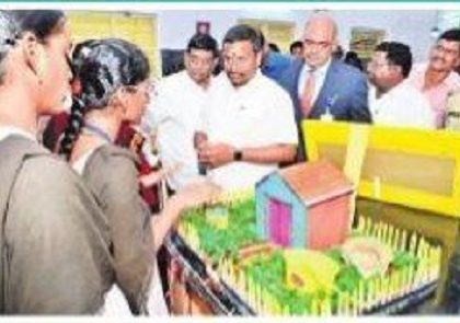 విజ్ఞాన సుగంధాలు పంచుతున్న సైన్స్ ఎక్స్పో