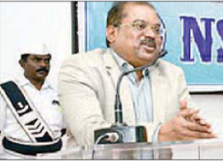 ప్రజాస్వామ్యంలో ఓటు శక్తివంతమైన సాధనం