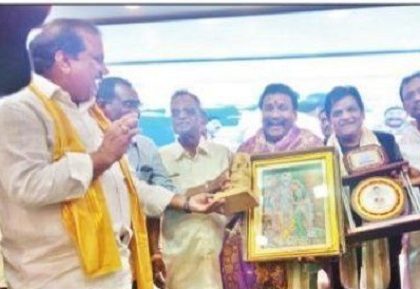 సెల్‌తో ఆత్మీయతానురాగాలు అదృశ్యం