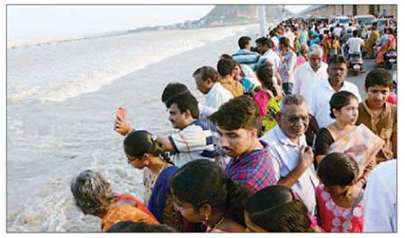 బిరబిరా కృష్ణమ్మ!