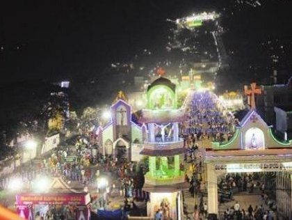 గుణదలకు పోటెత్తిన భక్తజనం