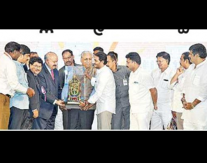 విద్యారంగంలో విప్లవాత్మక మార్పులు