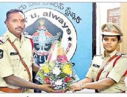 ఇద్దరు సీఐల బాధ్యతలు స్వీకరణ