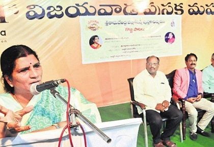 పుస్తక సంబరం.. ఆనందం అంబరం