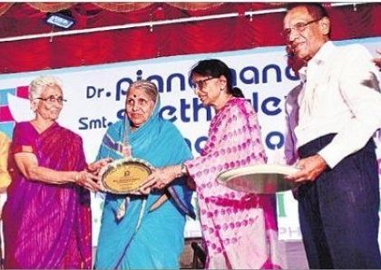 జీవితంలో సమస్యలను ధైర్యంగా ఎదుర్కోవాలి