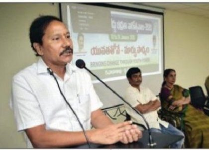 ప్రతి ఒక్కరూ ట్రాఫిక్ నిబంధనలను పాటించాలి