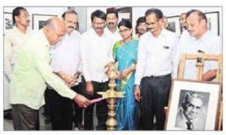 మార్పును సజీవంగా ఉంచేవి ఛాయాచిత్రాలే..