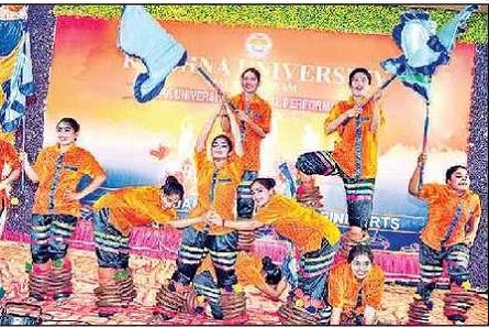 ఉరకలేసిన ఉత్సాహం