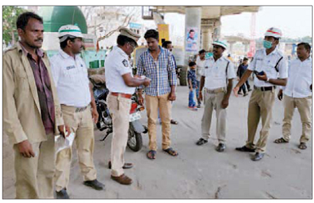 ట్రాఫిక్ ఉల్లంఘనలపై జరిమానాలు