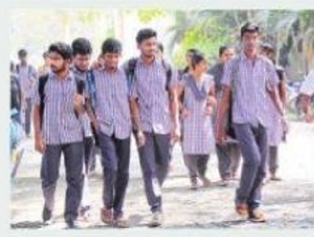 వచ్చే విద్యా సంవత్సరం నుంచి నాలుగేళ్ల డిగ్రీ ఆనర్స్