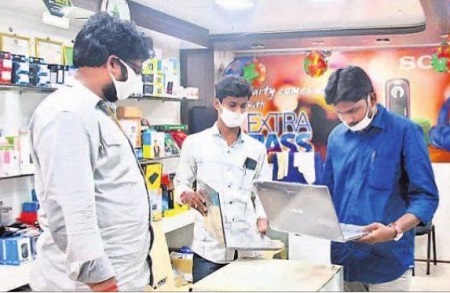 విక్రయాలు.. అదుర్స్